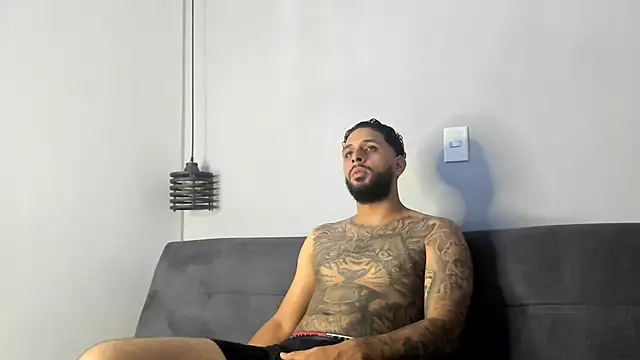 ASHLEY AND ASH online show from 09.15.25