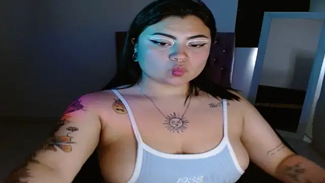 Snapshot of ISABELLA1609 chatting on 03.18.25 ISABELLA1609 online show from 03.18.25