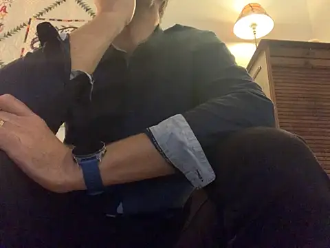 Simon 76 online show from 10.03.25
