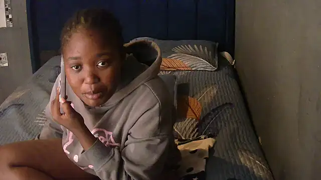 SexyShybarbie online show from 11.28.25