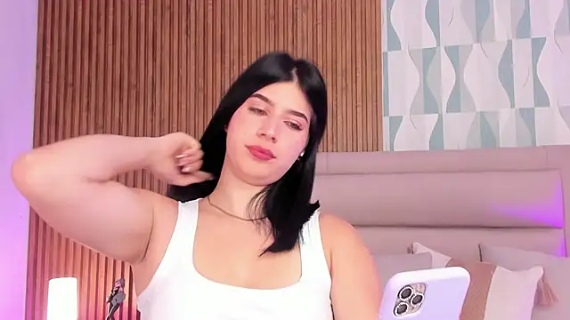 FatimaEvans online show from 10.10.25