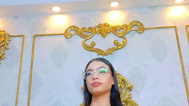 Snapshot of CataStones chatting on 12.22.25 CataStones online show from 12.22.25