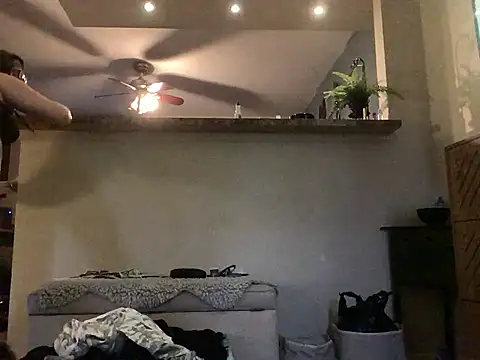 KittyKat LoLo online show from 03.14.25