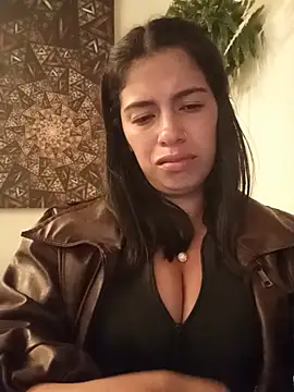 Snapshot of Nathaly_12 chatting on 05.19.26 Nathaly 12 online show from 05.19.26