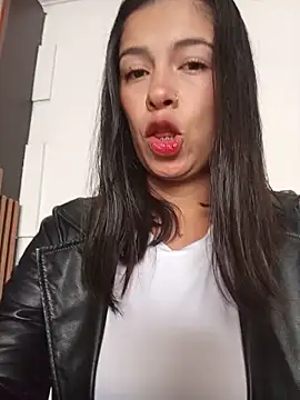 Snapshot of Nathaly_12 chatting on 05.25.26 Nathaly 12 online show from 05.25.26