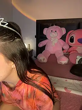 Paulet Johnson online show from 02.20.26