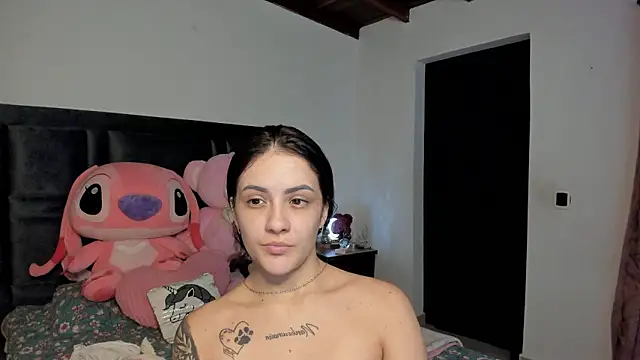 Paulet Johnson online show from 03.04.26