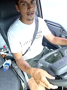 Snapshot of piterr_hot chatting on 03.20.25 piterr hot online show from 03.20.25