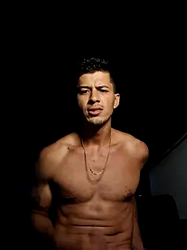 Snapshot of piterr_hot chatting on 03.23.25 piterr hot online show from 03.23.25