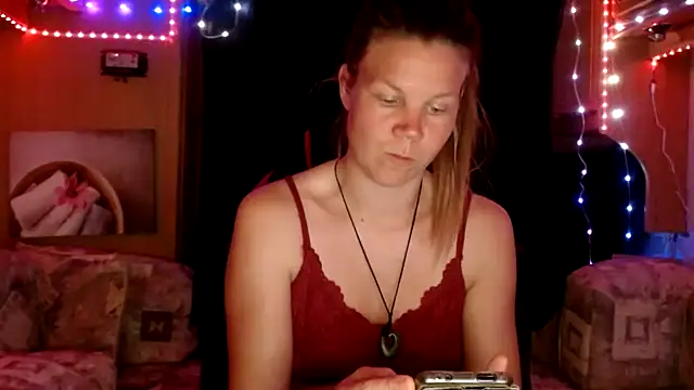 Snapshot of CallMeMaria chatting on 01.31.25 CallMeMaria online show from 01.31.25