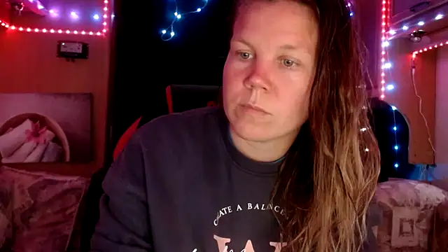 Snapshot of CallMeMaria chatting on 02.02.25 CallMeMaria online show from 02.02.25