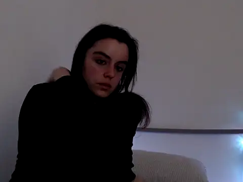 Snapshot of Luanalov9 chatting on 03.12.25 Luanalov9 online show from 03.12.25