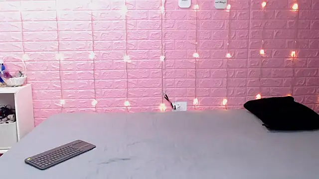 wet valery online show from 03.09.26