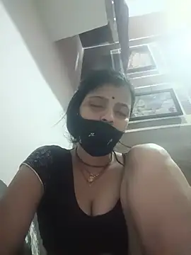 Snapshot of Daya_Chheda chatting on 07.07.26 Daya Chheda online show from 07.07.26
