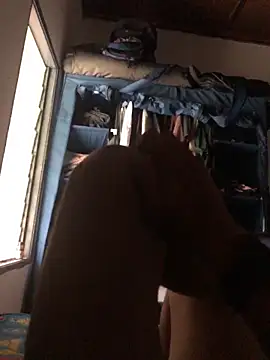 Snapshot of John_Syukri chatting on 12.04.25 John Syukri online show from 12.04.25