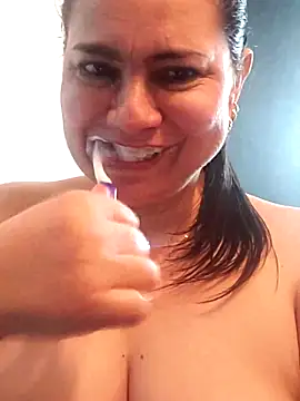 michellrodriguez online show from 03.09.25