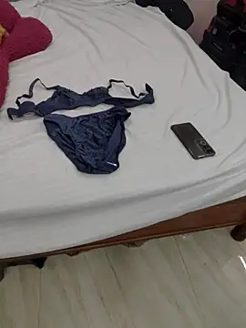 priya 00143 online show from 07.16.26