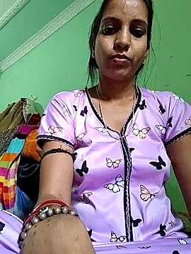 Hotty-Nidhi online show from 02.25.26