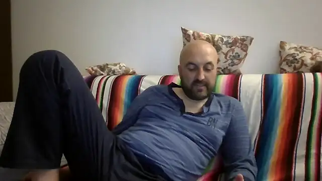 Snapshot of maxxxio12 chatting on 05.22.26 maxxxio12 online show from 05.22.26