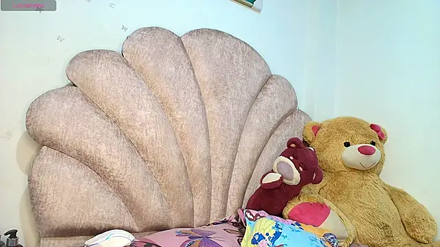 charlotte walker1 online show from 03.24.26