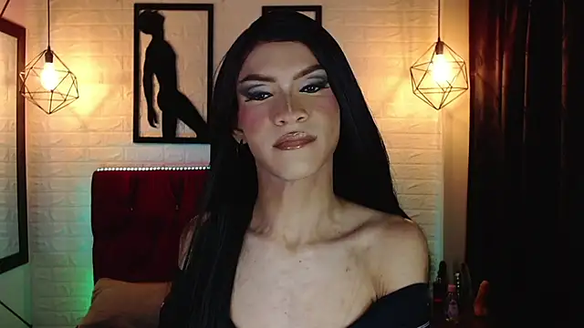 agatha rodriguez online show from 10.06.25