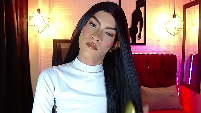 agatha rodriguez online show from 11.04.25