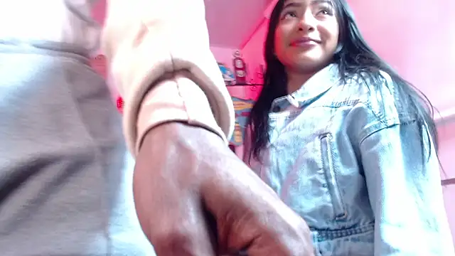 lili roussi online show from 10.03.25