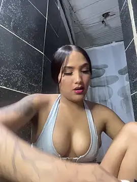 Snapshot of iamsara_21 chatting on 02.14.26 iamsara 21 online show from 02.14.26