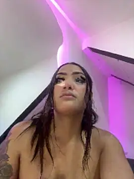 iamsara 21 online show from 04.12.26