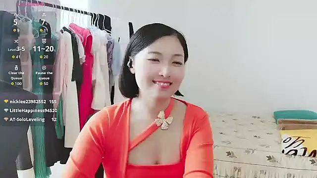 Rachel-6600 online show from 09.23.25