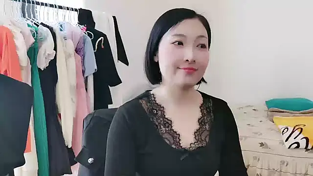 Rachel-6600 online show from 11.14.25