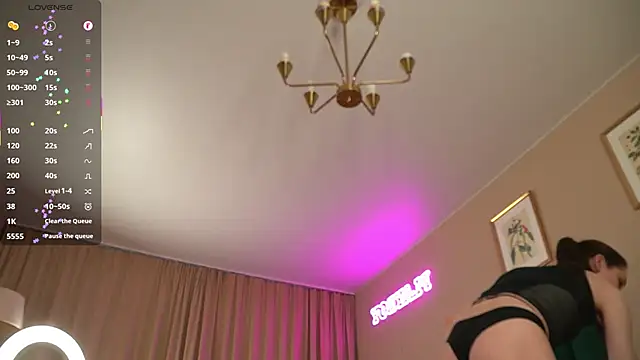 Snapshot of Sweet_Jealousy chatting on 09.23.25 Sweet Jealousy online show from 09.23.25