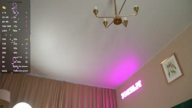 Snapshot of Sweet_Jealousy chatting on 10.11.25 Sweet Jealousy online show from 10.11.25