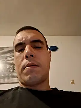 Snapshot of marco199077 chatting on 02.17.26 marco199077 online show from 02.17.26