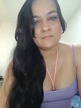 Snapshot of megan_milf79 chatting on 06.17.26 megan milf79 online show from 06.17.26