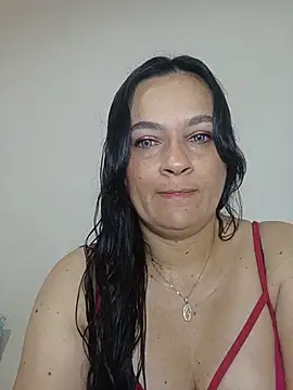 Snapshot of megan_milf79 chatting on 07.11.26 megan milf79 online show from 07.11.26