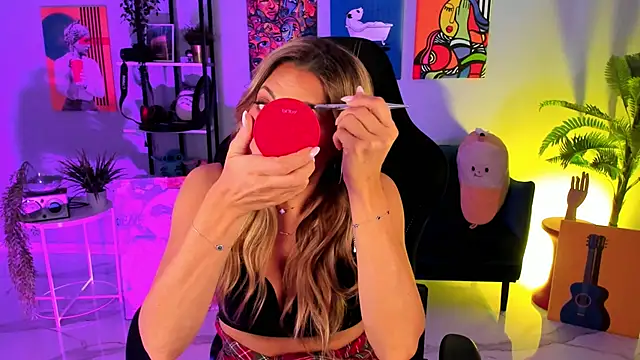 SarahAlluring online show from 10.31.25