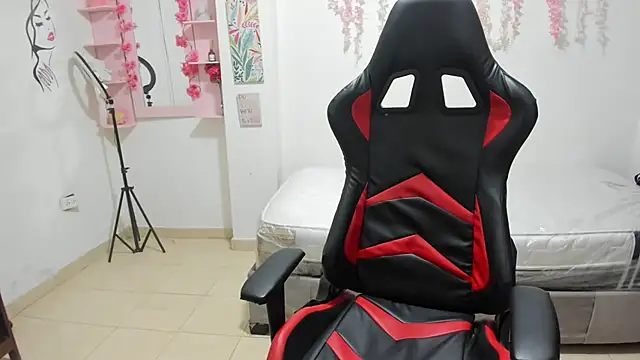 natasha hot11 online show from 10.18.25