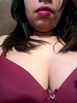 lustyindiancouple online show from 12.04.25