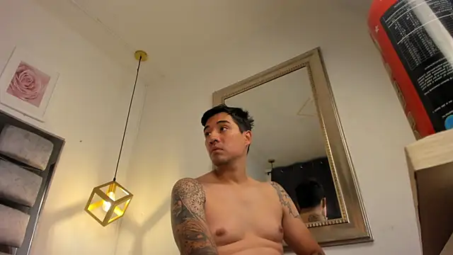 valery and Dani  online show from 11.18.25