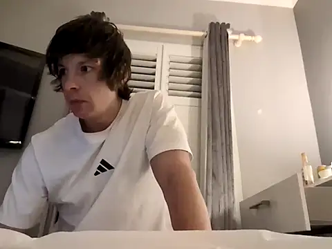 Nick-Ox online show from 03.10.25