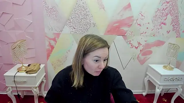 Snapshot of Lichi_malina chatting on 03.10.25 Lichi malina online show from 03.10.25