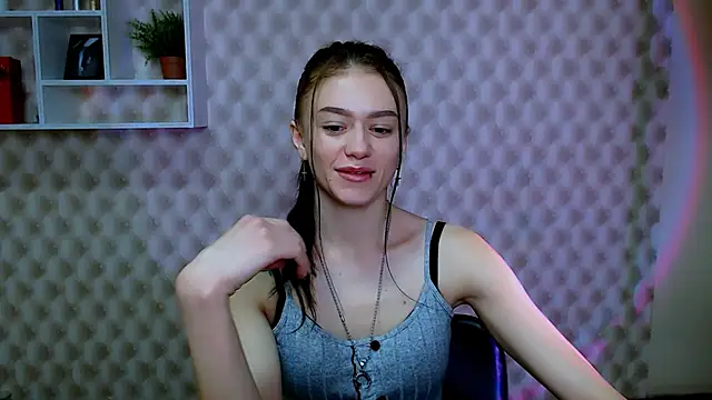 LanaTey online show from 02.07.26