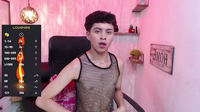 Snapshot of Sam_Daves chatting on 03.10.25 Sam Daves online show from 03.10.25