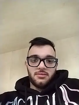 Snapshot of Francescodicristina44 chatting on 02.25.26 Francescodicristina44 online show from 02.25.26