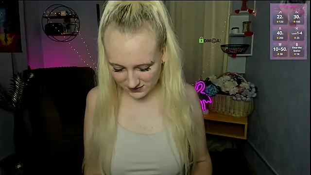 Snapshot of madam_uliis chatting on 05.15.26 madam uliis online show from 05.15.26