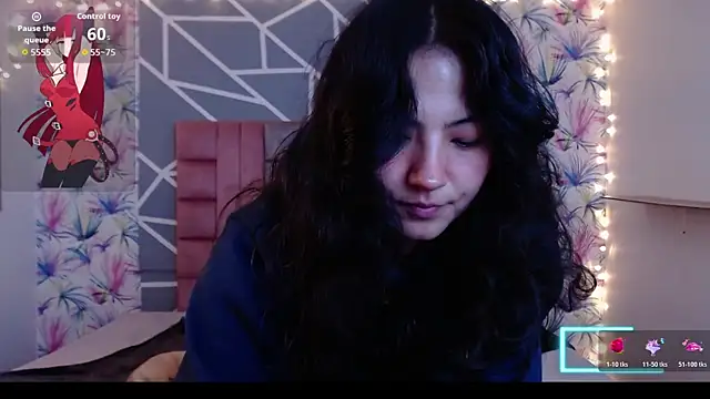 Snapshot of Asaray_T chatting on 11.08.25 Asaray T online show from 11.08.25