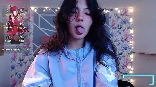 Snapshot of Asaray_T chatting on 11.15.25 Asaray T online show from 11.15.25