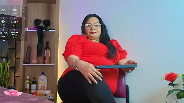 Snapshot of EllenaBoobs_ chatting on 02.12.26 EllenaBoobs online show from 02.12.26