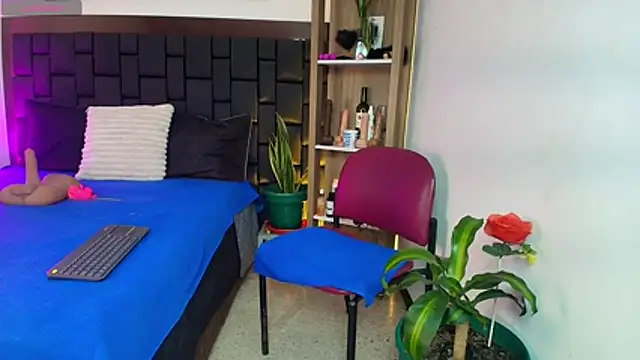 EllenaBoobs  online show from 03.27.26